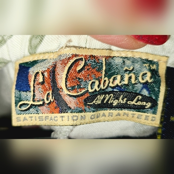 #290 La Cabana- Pull-on style White pants with a greenery pattern. Sz. XL - Picture 2 of 6